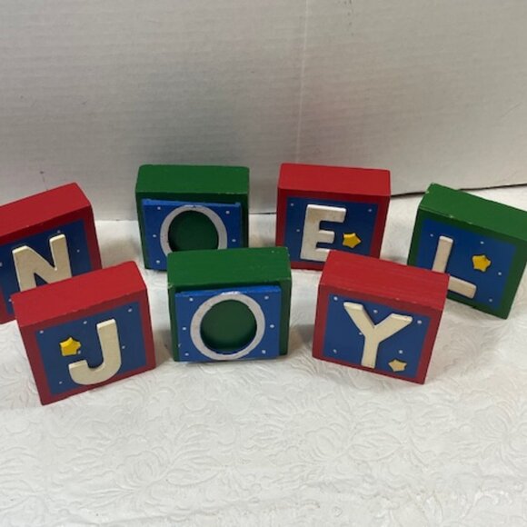 Christmas Other - VTG 7 Piece Wooden Christmas JOY NOEL Blocks Picture Frames Table Decor 2.5"